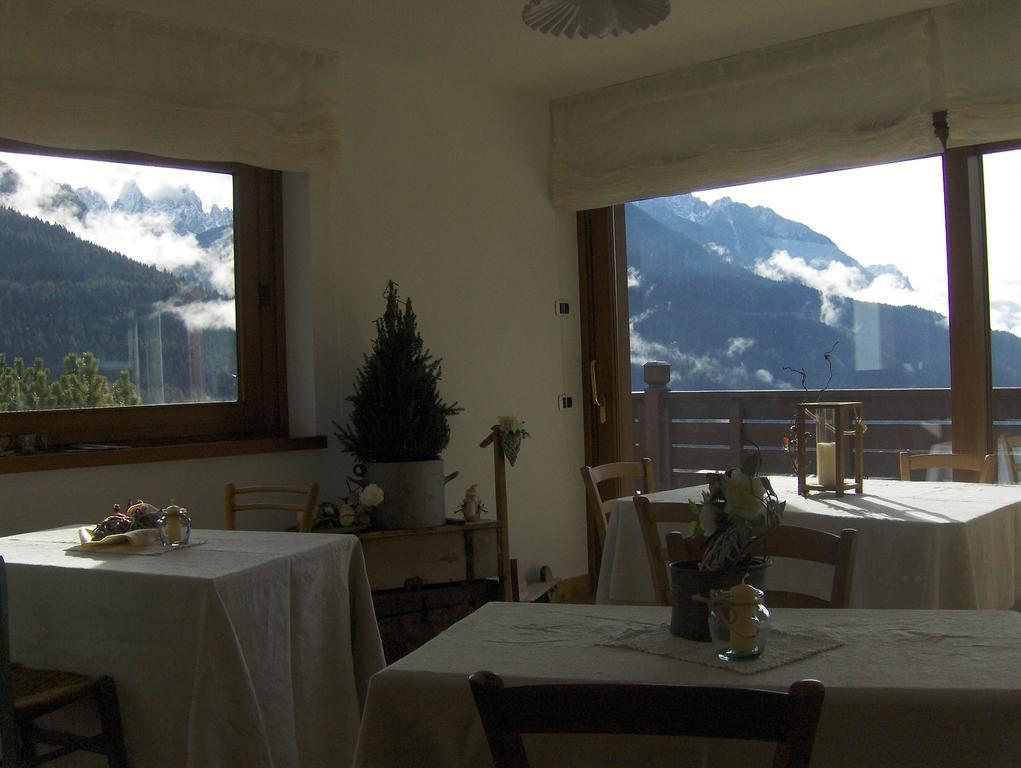 Fra Rose E Mughi Bed and Breakfast Domegge di Cadore Exterior foto