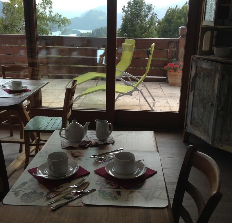 Fra Rose E Mughi Bed and Breakfast Domegge di Cadore Exterior foto